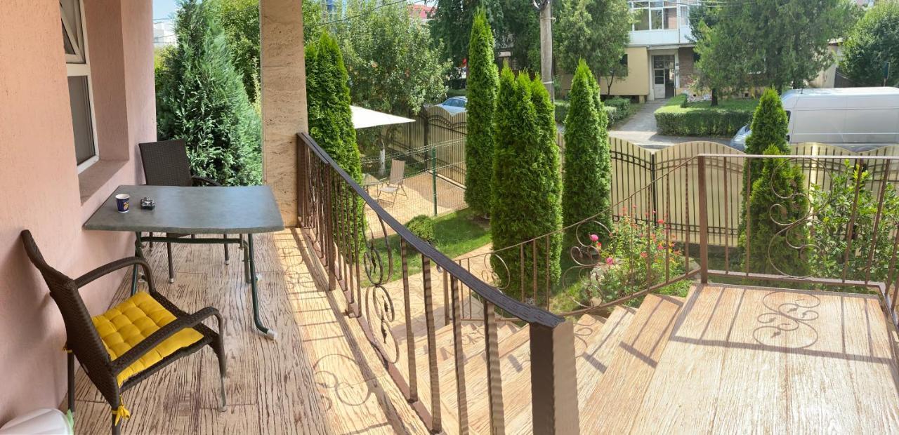 Hotel Casa Cattleya Târgu Jiu Exteriér fotografie